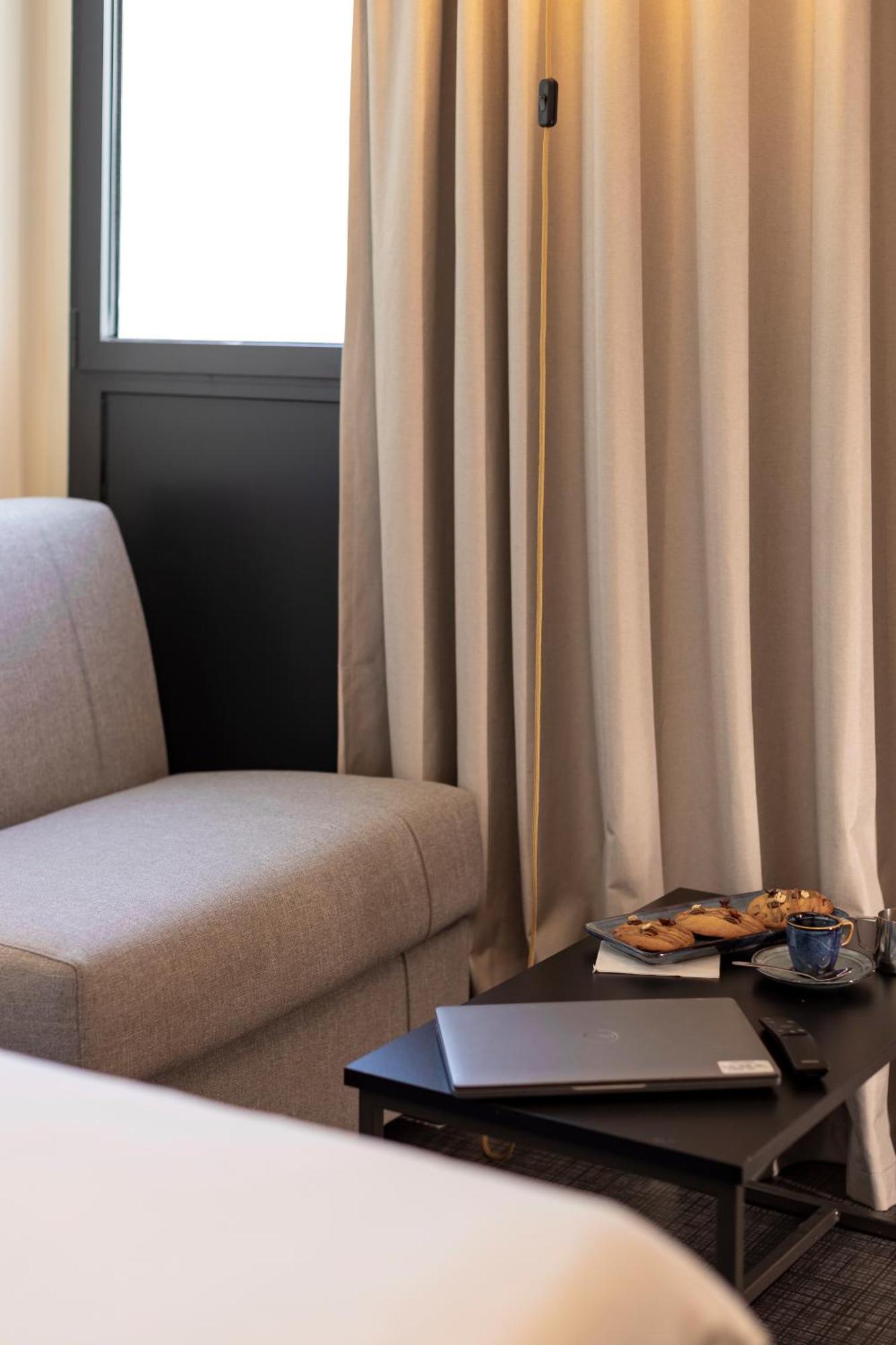 Ibis Marseille Centre Euromed Hotel Bagian luar foto